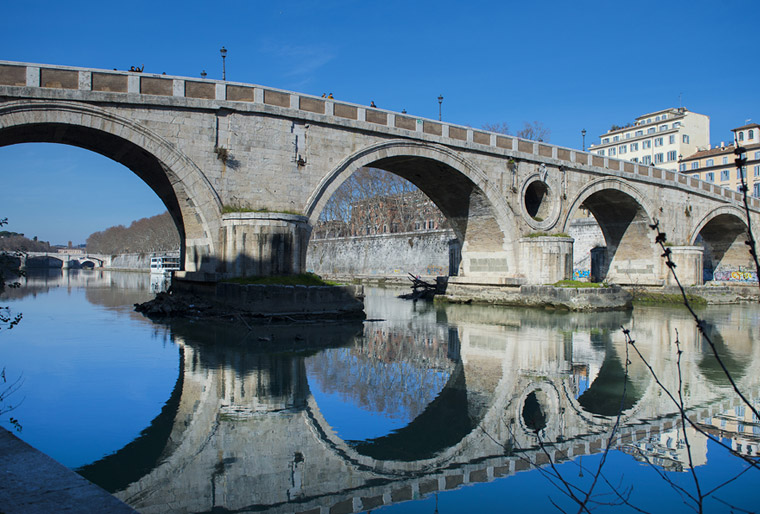 Resturo Ponte Sisto IV Roma